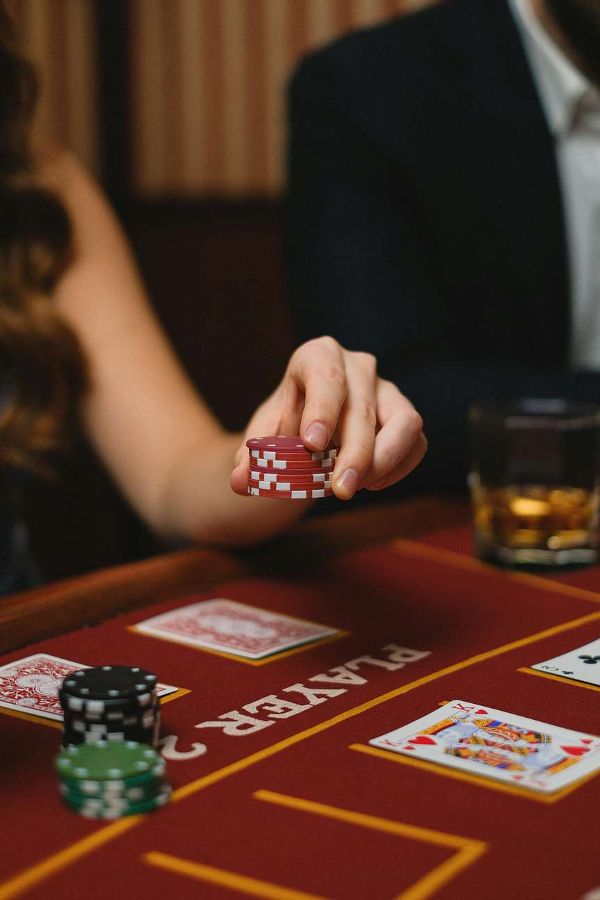 Come Fanno i Casinò Online a Guadagnare: Una Guida Dettagliata